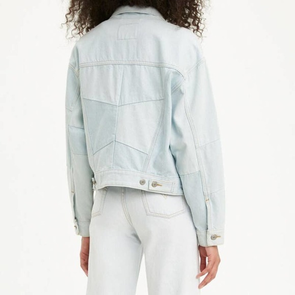 Levi’s XS Premium Slouch Pieced Trucker Jacket Light Wash 37782-0000 - Picture 2 of 9